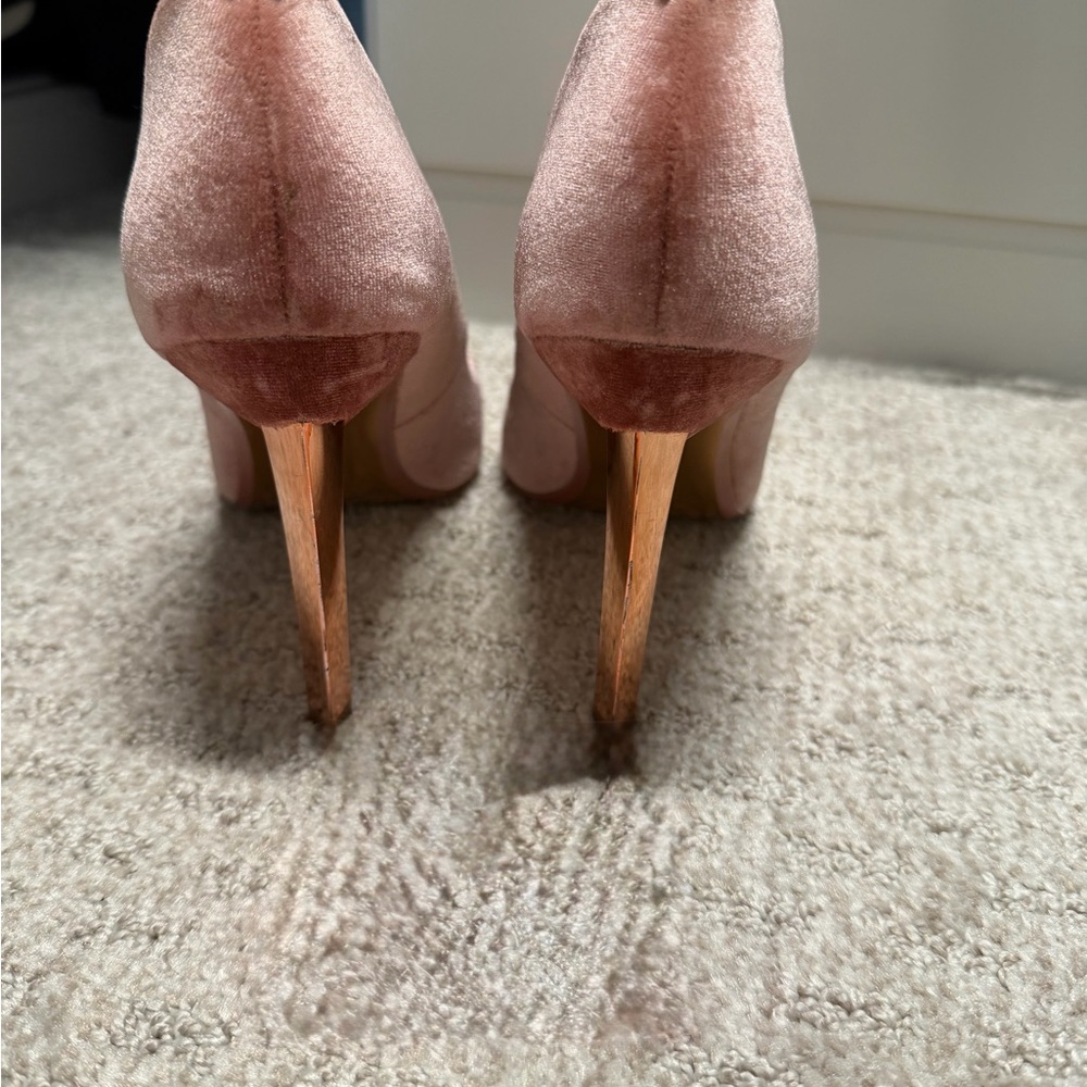 Ted Baker Pink Heels - Picture 3 of 4